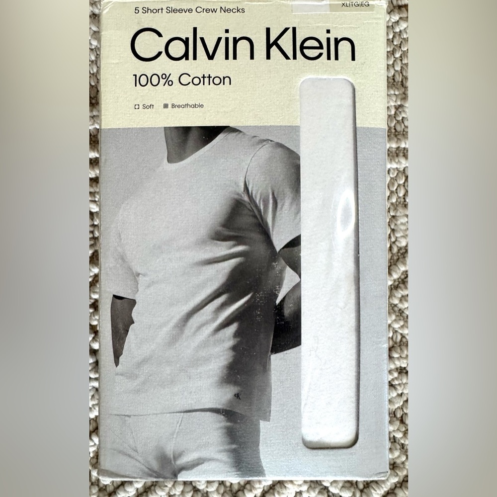 Calvin Klein Men's Classic White Undershirt (Size XL)